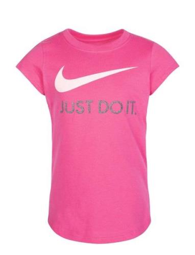 Nkg Swoosh Jdi S/S Tee / Nkg Swoosh Jdi S/S Tee Nike Pink