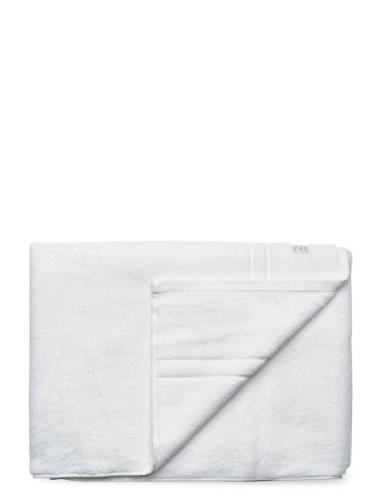 Premium Towel 70X140 GANT White