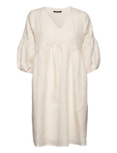 Magnolia Serine Dress Bruuns Bazaar White