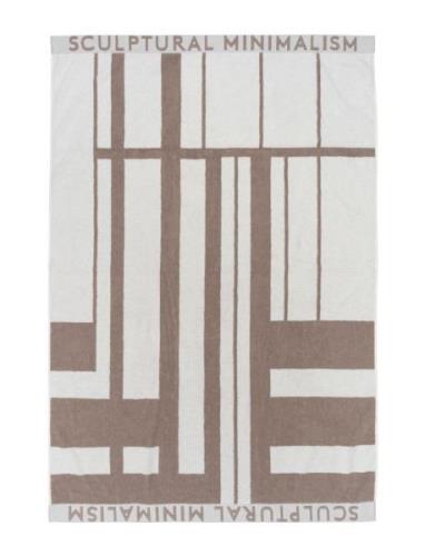 Minimal Towel Cotton Kristina Dam Studio Beige