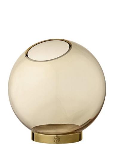 Globe Vase M. Fod AYTM Beige