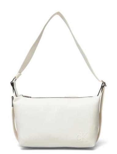 Ultralight Shoulder Bag22 Pu Calvin Klein White