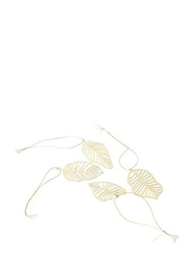 Deco Leaf Brass Cooee Design Gold