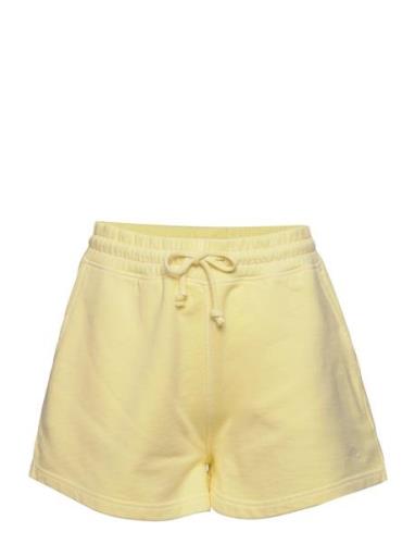D1. Relaxed Sunfaded Shorts GANT Yellow