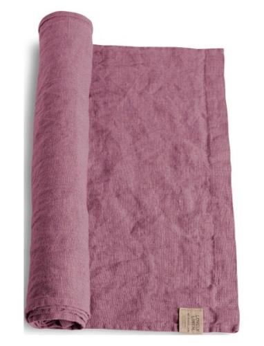 Lovely Table Runner Lovely Linen Pink