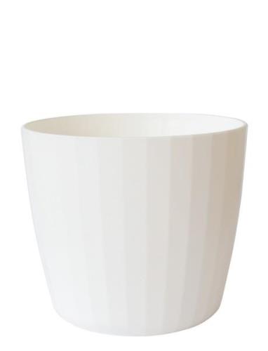 Berta - Flowerpot SMALLrevolution White