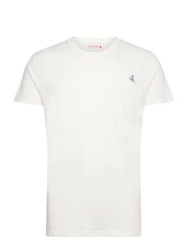 Regular T-Shirt Revolution White