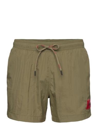 Dominica HUGO Khaki