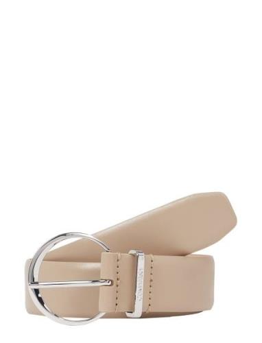 Must Rnd Buckle Belt 3.0 Calvin Klein Cream