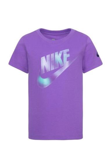 Nike Printed Club Graphic Tee Nike Purple