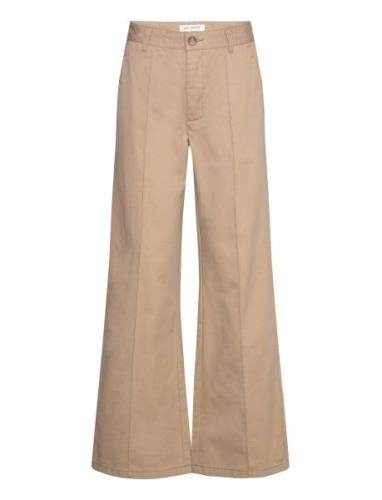 Trousers Sofie Schnoor Beige