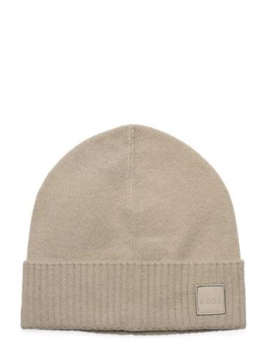 Akaio_R_Hat BOSS Beige