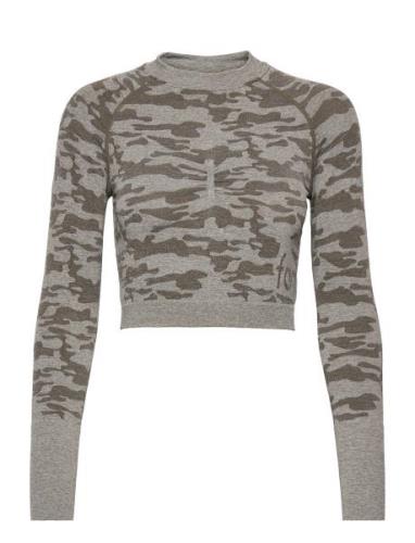 Camo Long Sleeve Crop Top Famme Patterned