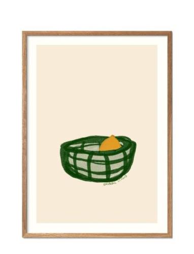 Engberg Studio - A Lemon In A Basket- Cream Poster & Frame Patterned