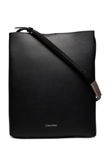 Line Ns Crossbody Lth Bag Calvin Klein Black