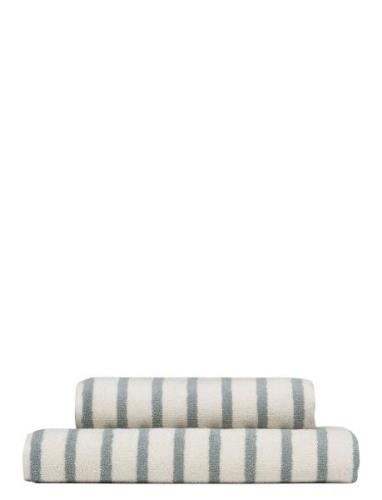 Everyday Stripe Cotton Towel Høie Of Scandinavia Green