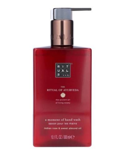 Rituals The Ritual Of Ayurveda A Moment Of Hand Wash 300 ml