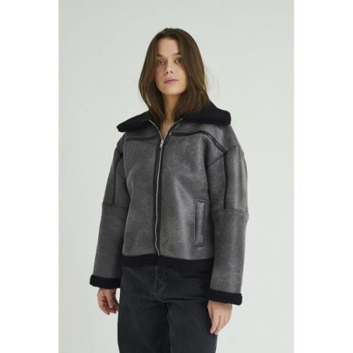 A-VIEW Alise Coat Kvinde Black/grey Overgangsjakker Str 40 - hos Magas...