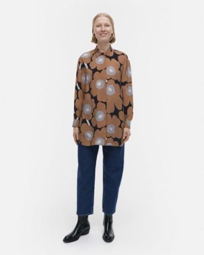 Marimekko Sivuta Unikko Kvinde 891 Skjorter Str 40 - hos Magasin