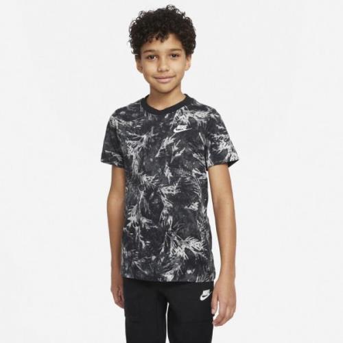 Nike Sportswear T Shirt 137-147 / M - T-shirts hos Magasin