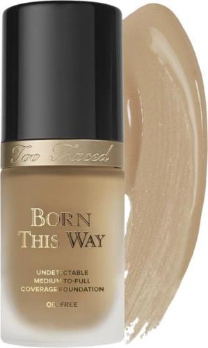 Too Faced Born This Way Foundation 30 ml - Flydende hos Magasin