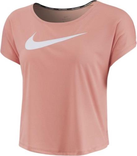 Nike Swoosh Run SS Top XS - Trænings T-shirts Polyester hos Magasin