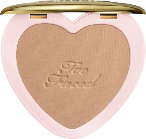 Too Faced Born This way Soft Blur Pudder 4.8 G - Fast hos Magasin