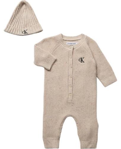 CK Kids Newborn Calvin Klein Jeans Giftpack Str 92 - Aci Heldragter Bo...