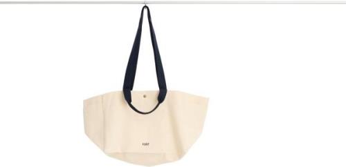 Hay Weekend Bag (Organic)Small - Shoppere hos Magasin