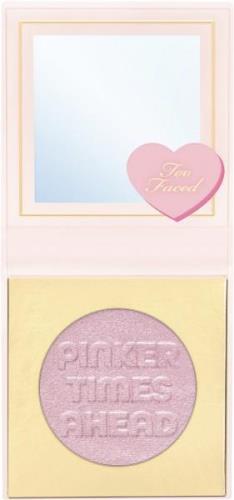 Too Faced Cheek Popper Blushing Highlighter - Pudder hos Magasin