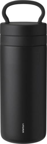 Stelton Tabi Termokop 0.4 l. Black Black - To-go-kopper hos Magasin