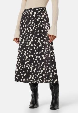 Object Collectors Item Omika HW Skirt Black AOP: Sandshell 42