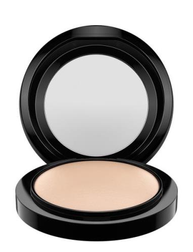 Mineralize Skinfinish/ Natural - Light Plus Pudder Makeup MAC