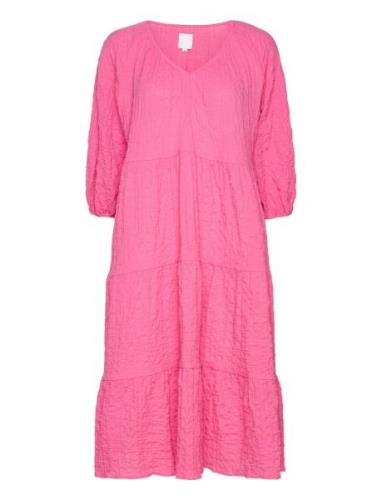 Kajo Crinkled Midi Dress Knælang Kjole Pink Hálo