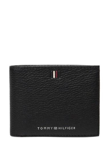 Th Central Mini Cc Wallet Accessories Wallets Classic Wallets Black To...
