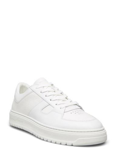 Faraway Low U Low-top Sneakers White Sneaky Steve