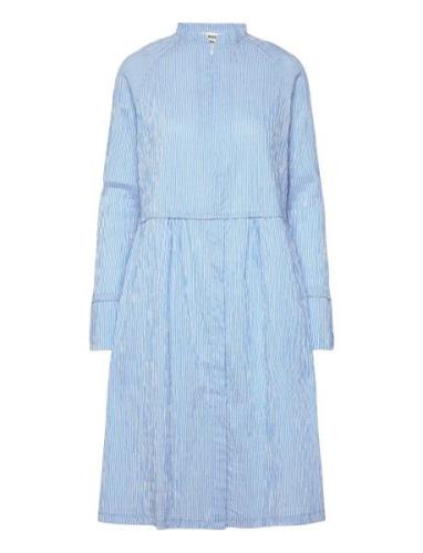 Crinckle Pop Dupina Dress Knælang Kjole Blue Mads Nørgaard