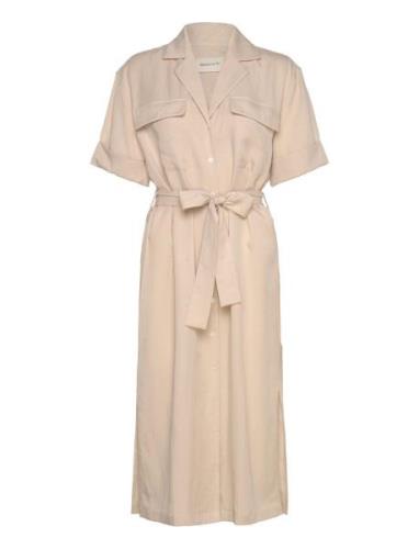 Rel Pocket Ss Shirt Dress Knælang Kjole Beige GANT