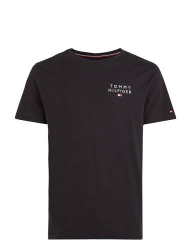 Cn Ss Tee Logo Tops T-Kortærmet Skjorte Black Tommy Hilfiger