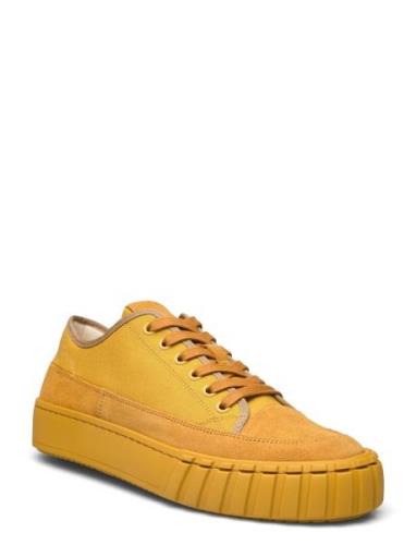 Karma Low U Textile Low-top Sneakers Yellow Sneaky Steve