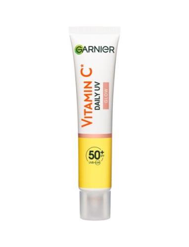 Garnier Skin Active Vitamin C Glow Boosting Daily Uv Fluid Spf50+ Solc...