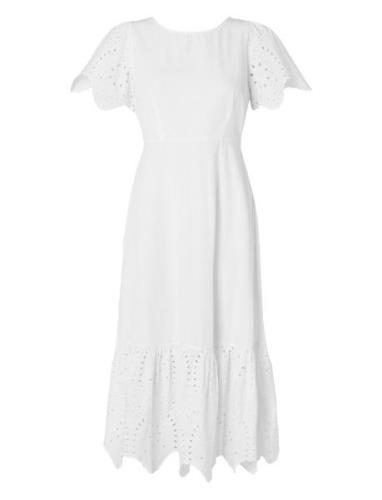 Slfkelli Ss Ankle Broderi Dress B Knælang Kjole White Selected Femme