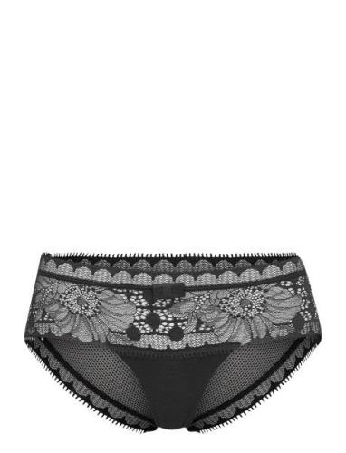 Day To Night Shorty Hipsters Undertøj Black CHANTELLE