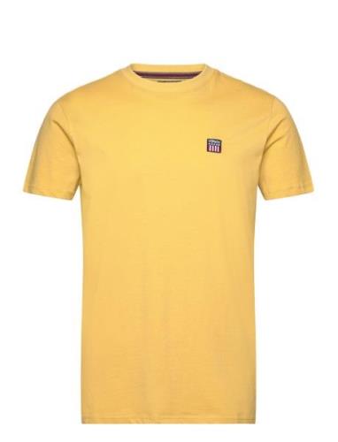 Vin T-Shirt Massimo Men Tops T-Kortærmet Skjorte Yellow VINSON