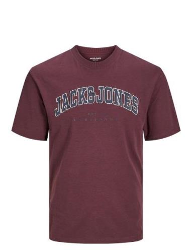 Jjecaleb Varsity Tee Ss O-Neck Noos Tops T-Kortærmet Skjorte Burgundy ...