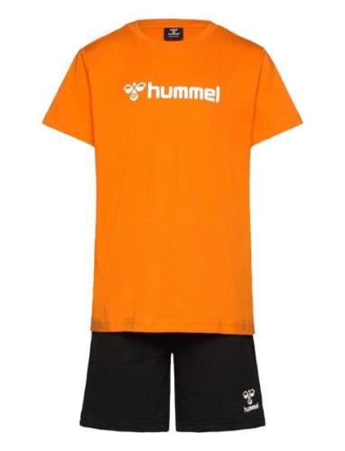 Hmlnovet Shorts Set Sport Sets With Short-sleeved T-shirt Orange Humme...