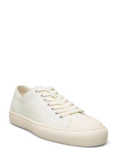 Slimer Designers Sneakers Low-top Sneakers Cream Good News