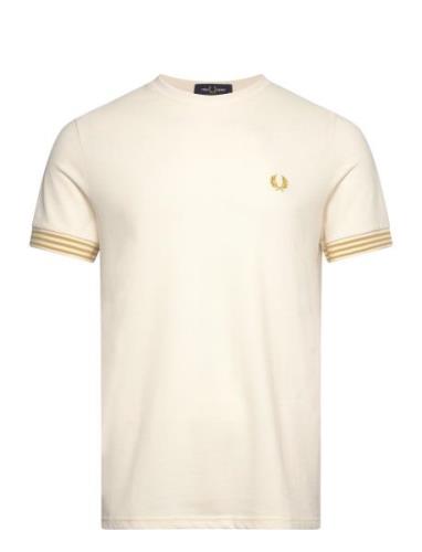 Striped Cuff T-Shirt Tops Polos Short-sleeved Cream Fred Perry