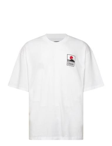 Sunset On Mt Fuji T-Shirt - White Designers T-Kortærmet Skjorte White ...