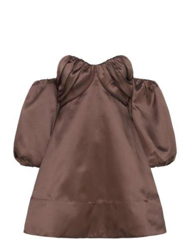 Val Off-Shoulder Mini Dress Kort Kjole Brown Malina